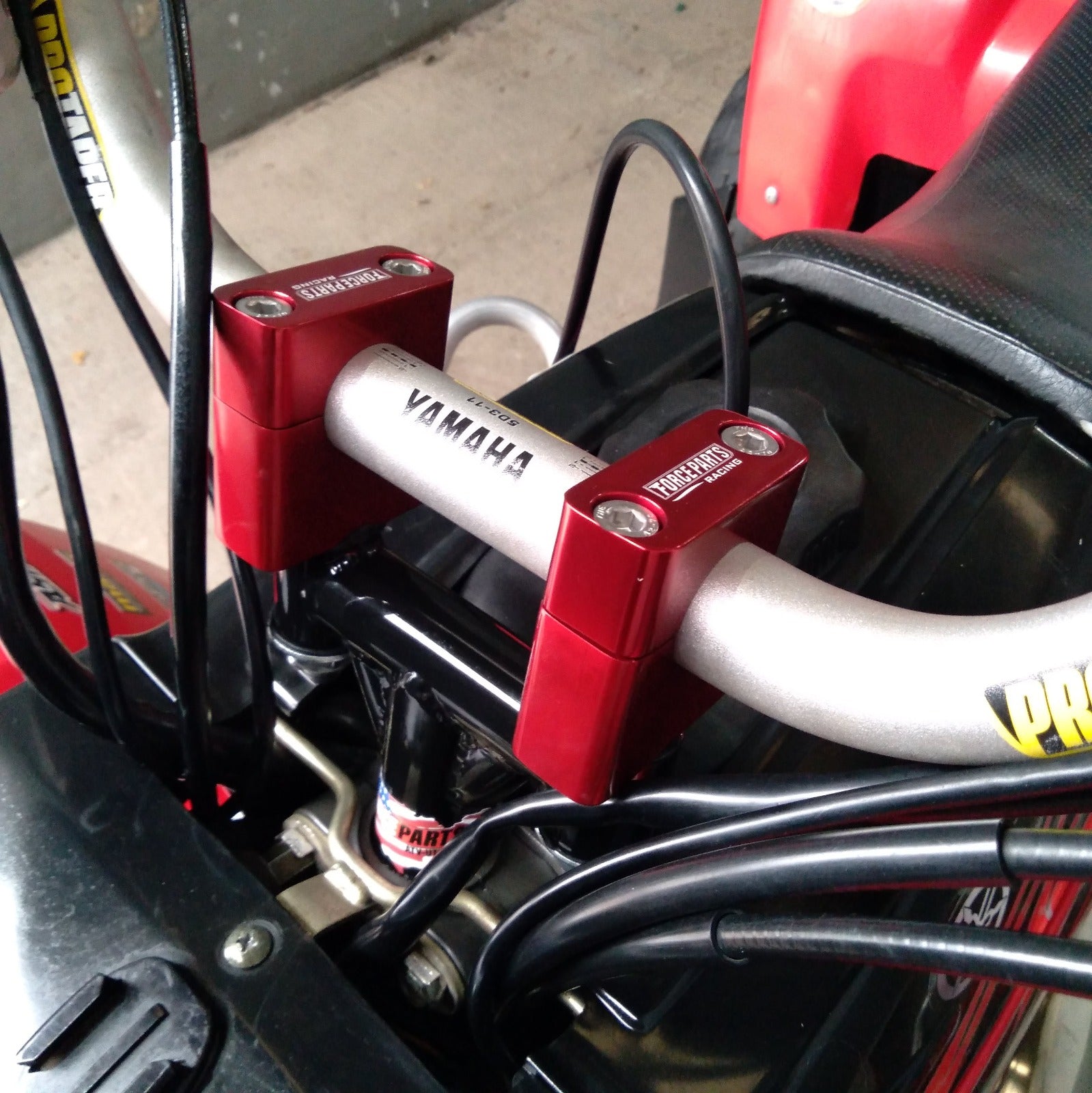 STEERING STEM POST BANSHEE 350