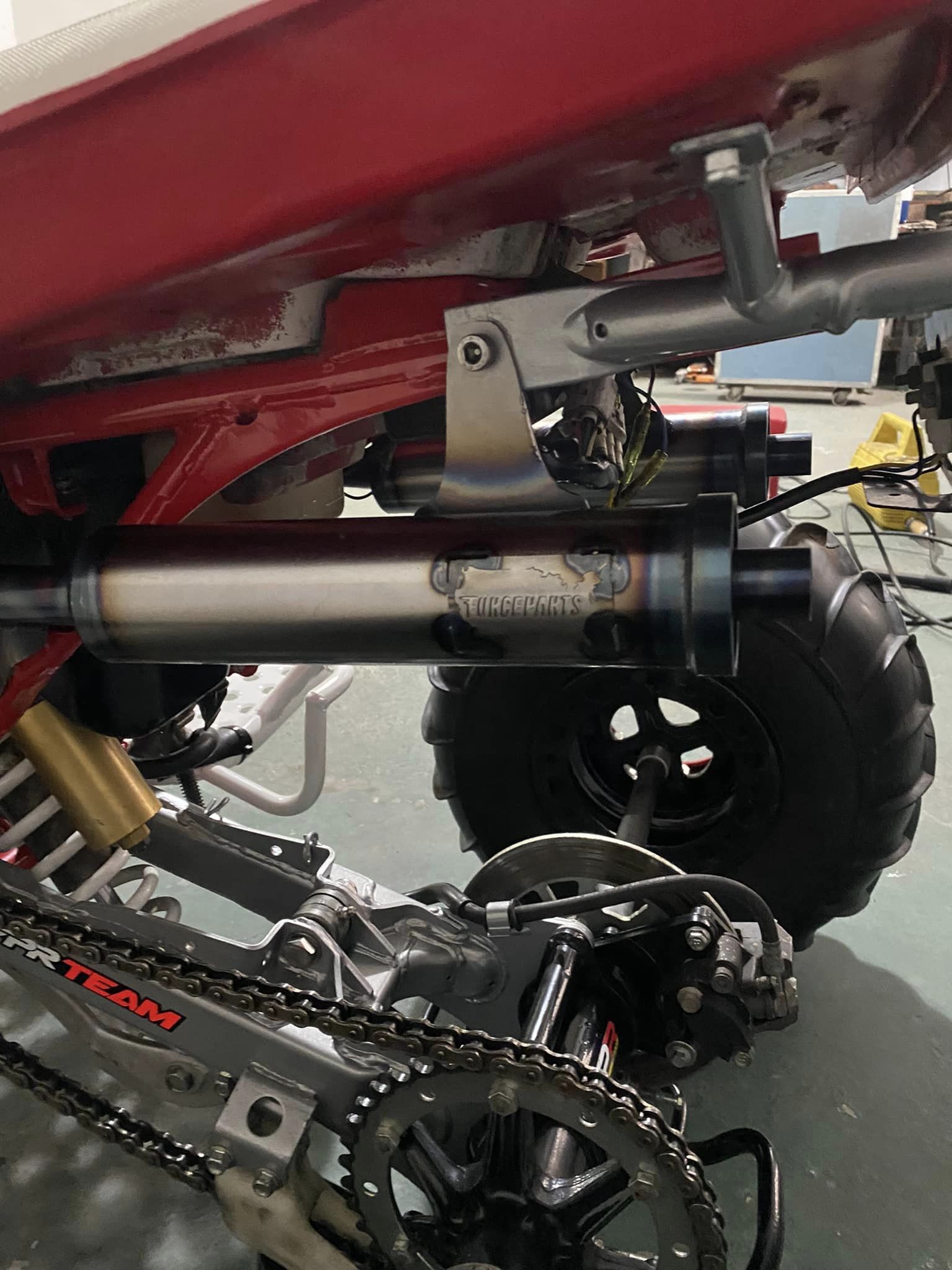 SET SILENCERS RAT STYLE BANSHEE 350